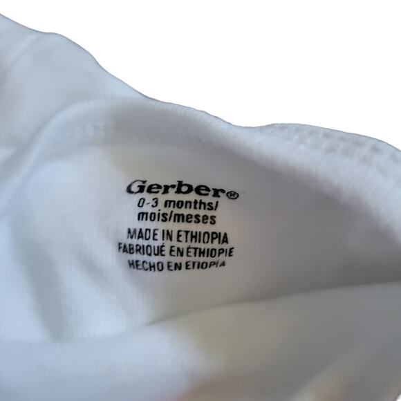 Gerber Bundle of 5 Onesies 0-3 Months White Stretchy Cotton - Picture 2 of 3